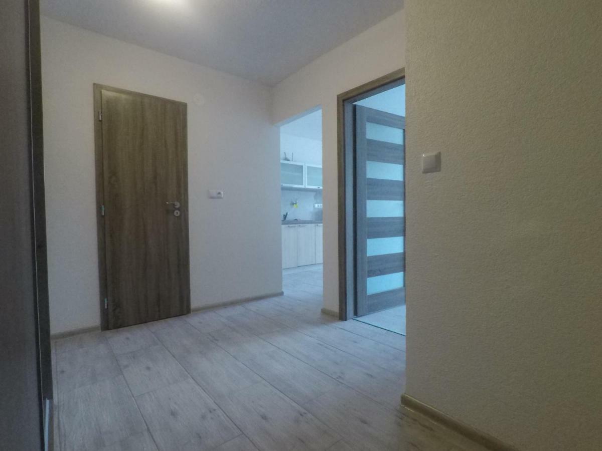 Apartman Choc Лучки Екстер'єр фото